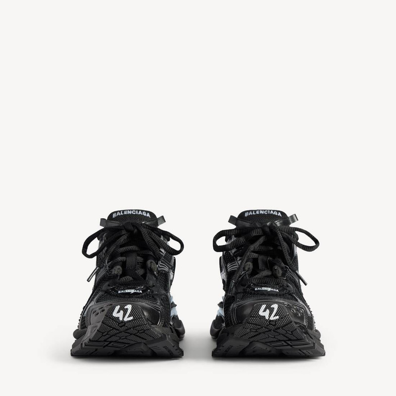 Men's Runner Led Sneaker in Black 3