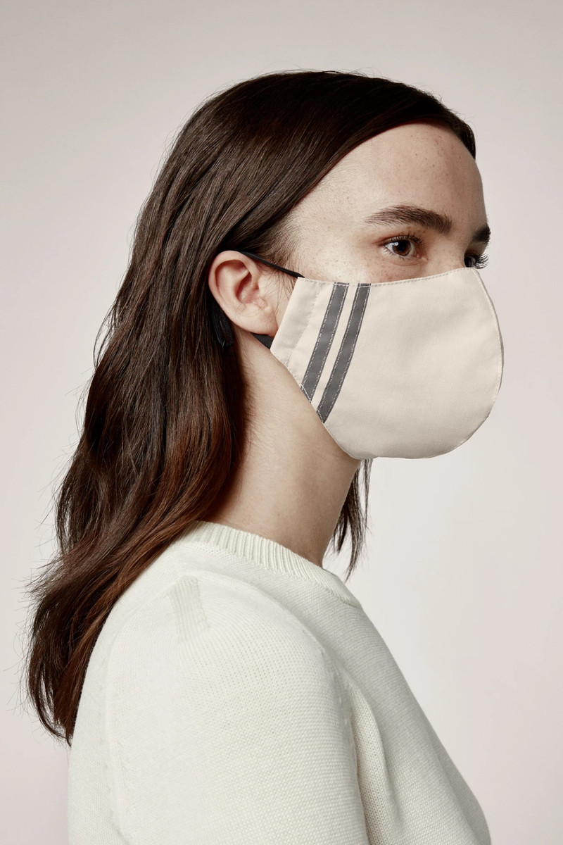 BLACK DISC FACE MASK 4