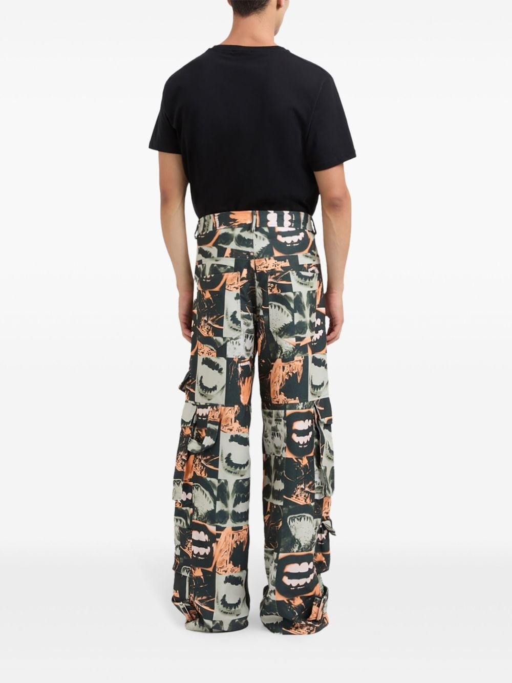 graphic-print trousers - 3