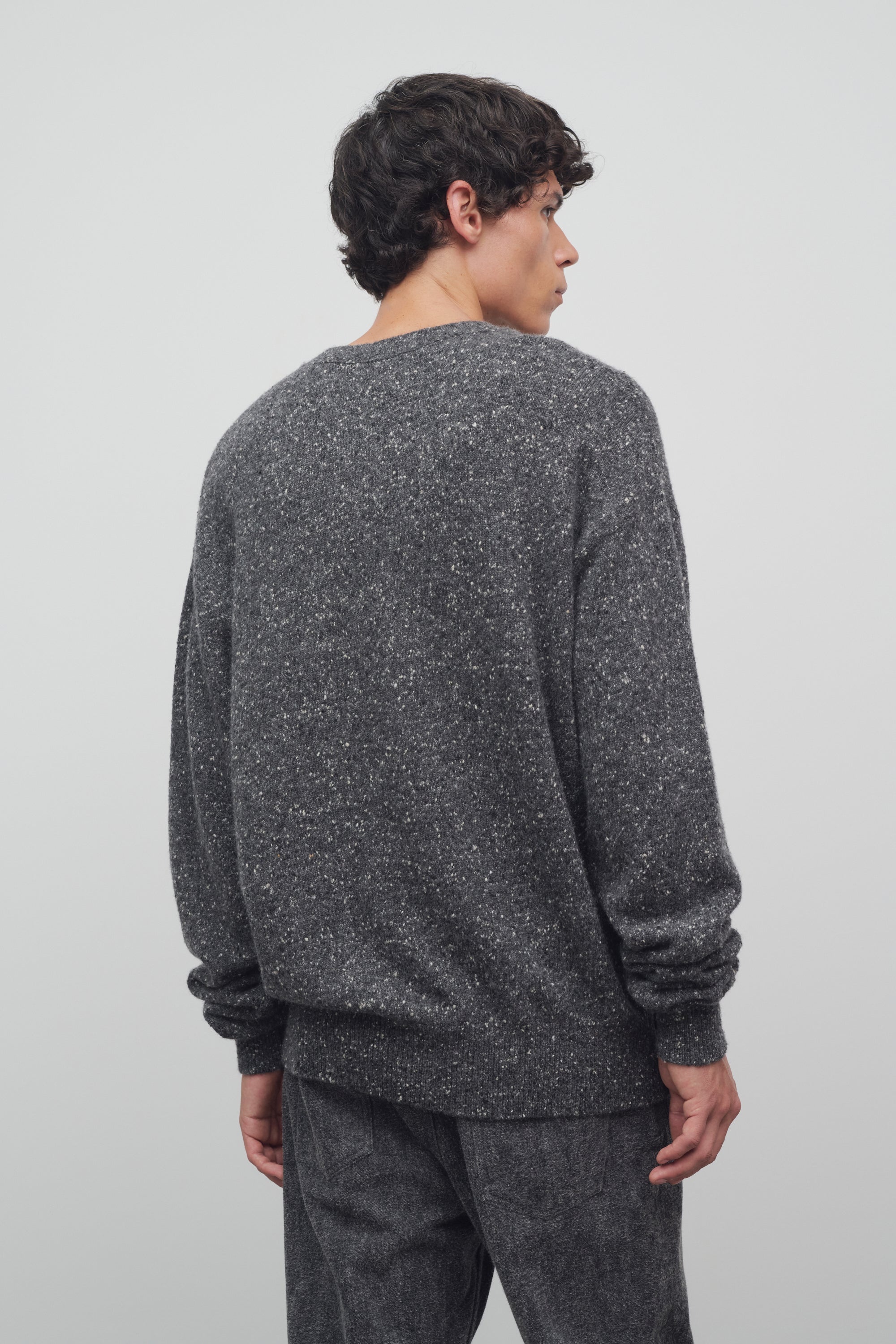Pincer Sweater in Cashmere - 5