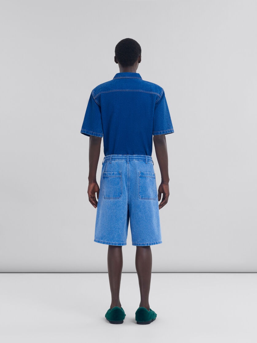 LIGHT BLUE DENIM SHORTS WITH PATCH DETAIL - 3