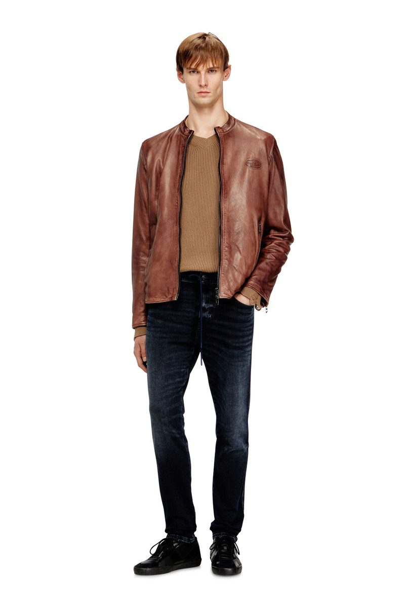 Diesel SLIM 2062 D-STRUKT JOGGJEANS® 09N80 outlook