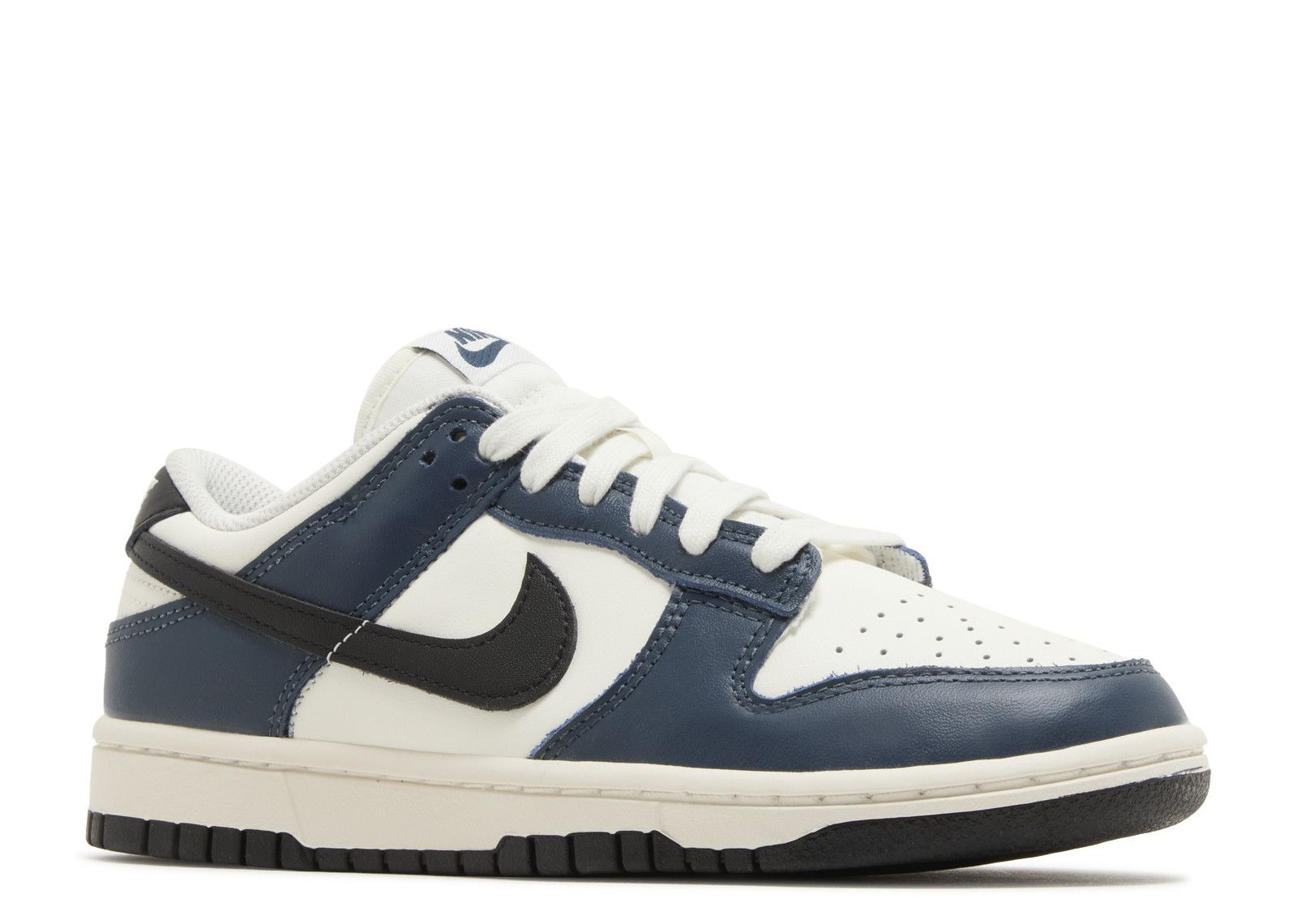 WMNS DUNK LOW 'ARMORY NAVY' - 2
