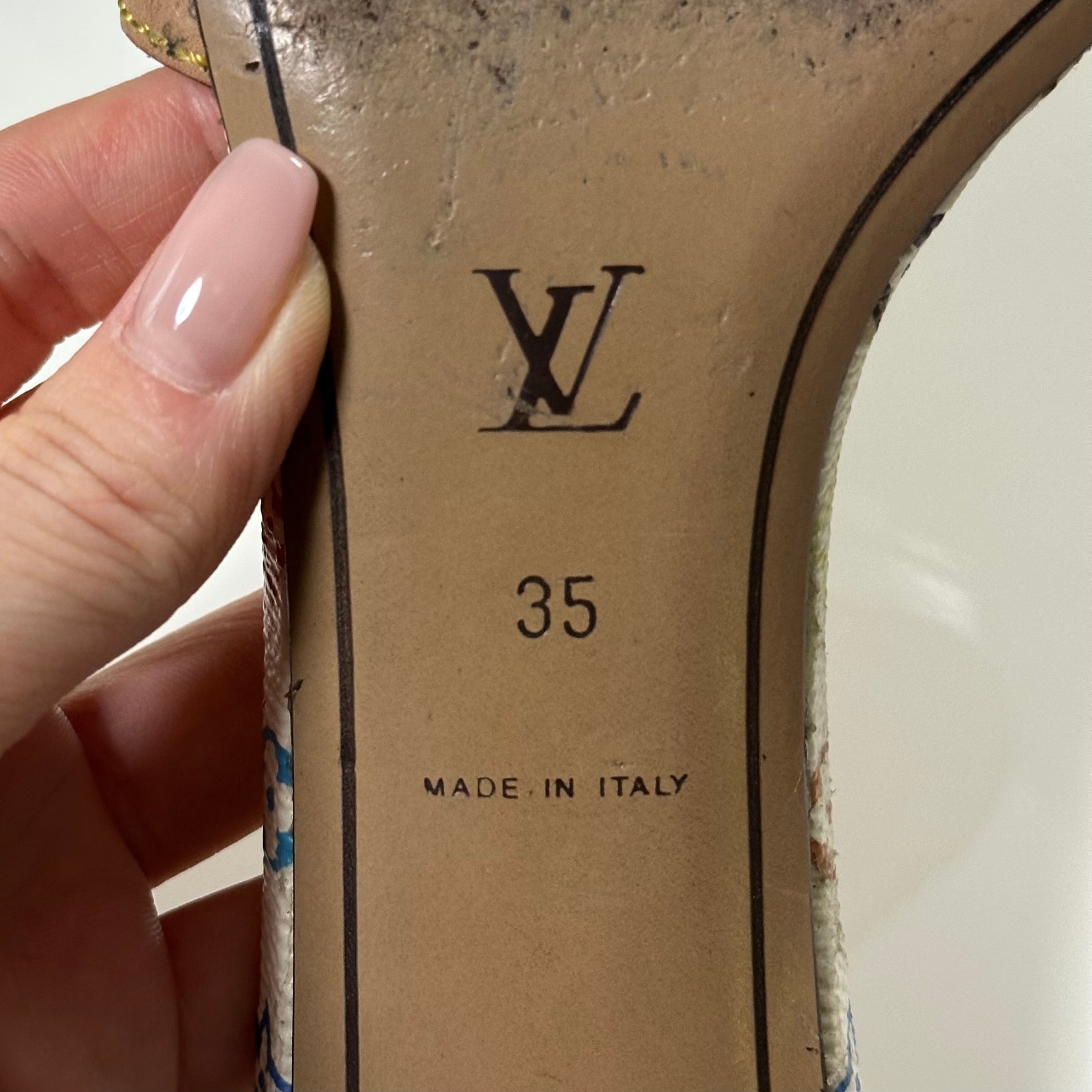 LOUIS VUITTON Monogram Leather Sandals - 10