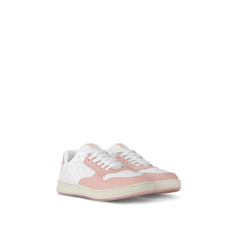 Louis Vuitton LV Stadium Sneaker outlook