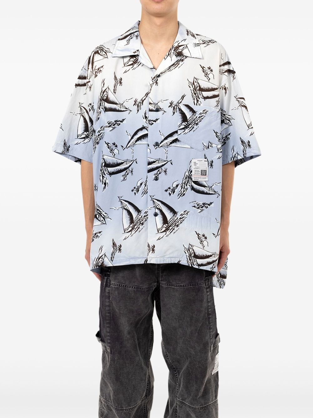 graphic-print shirt - 2