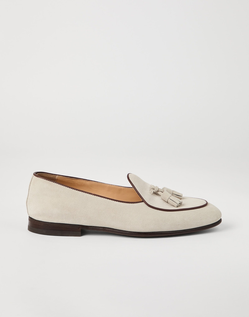 Suede Belgian loafer with tassels 5