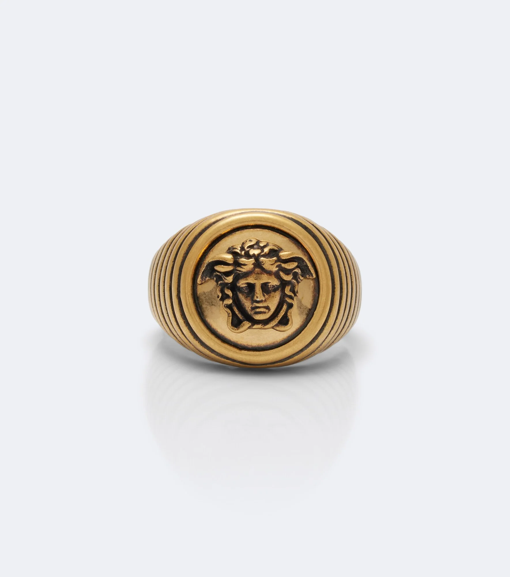 Medusa ring - 1