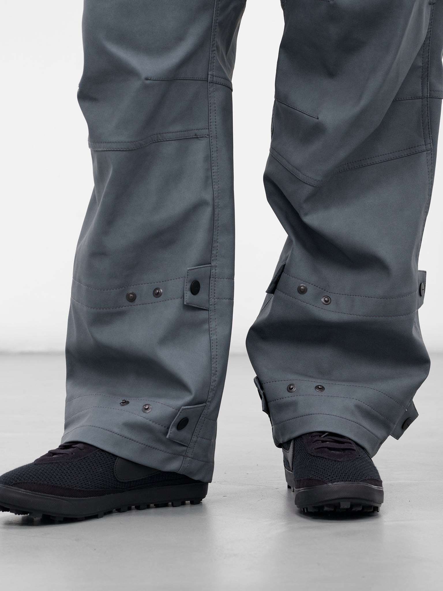 Gray Biker Pants & Bag - 4