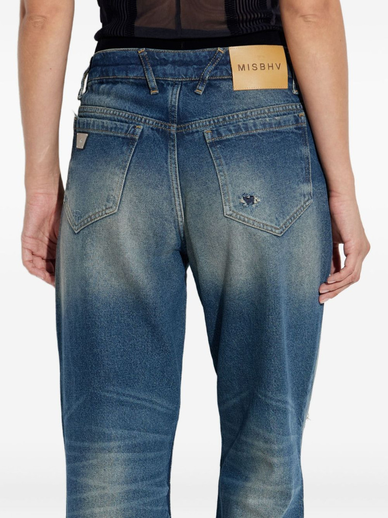 frayed-knee jeans 4