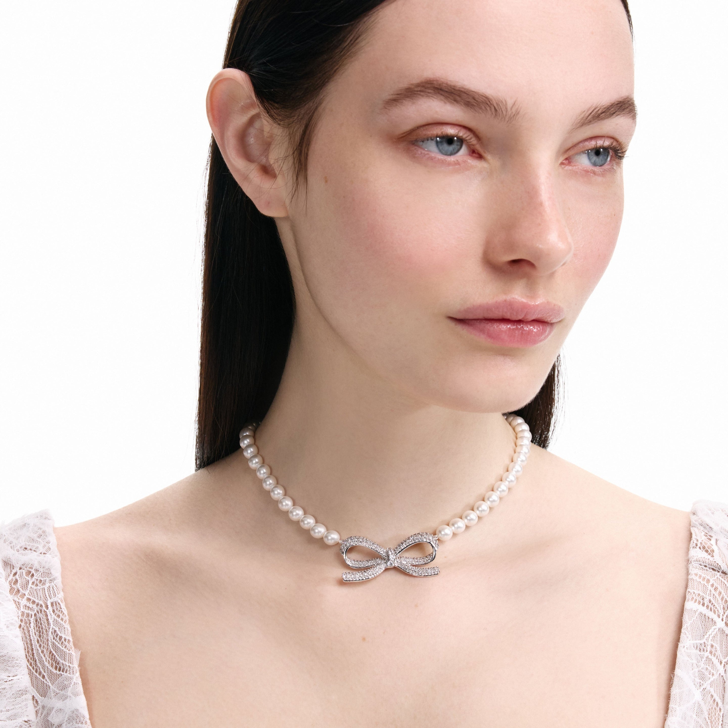 Pearl Bow Necklace - 4