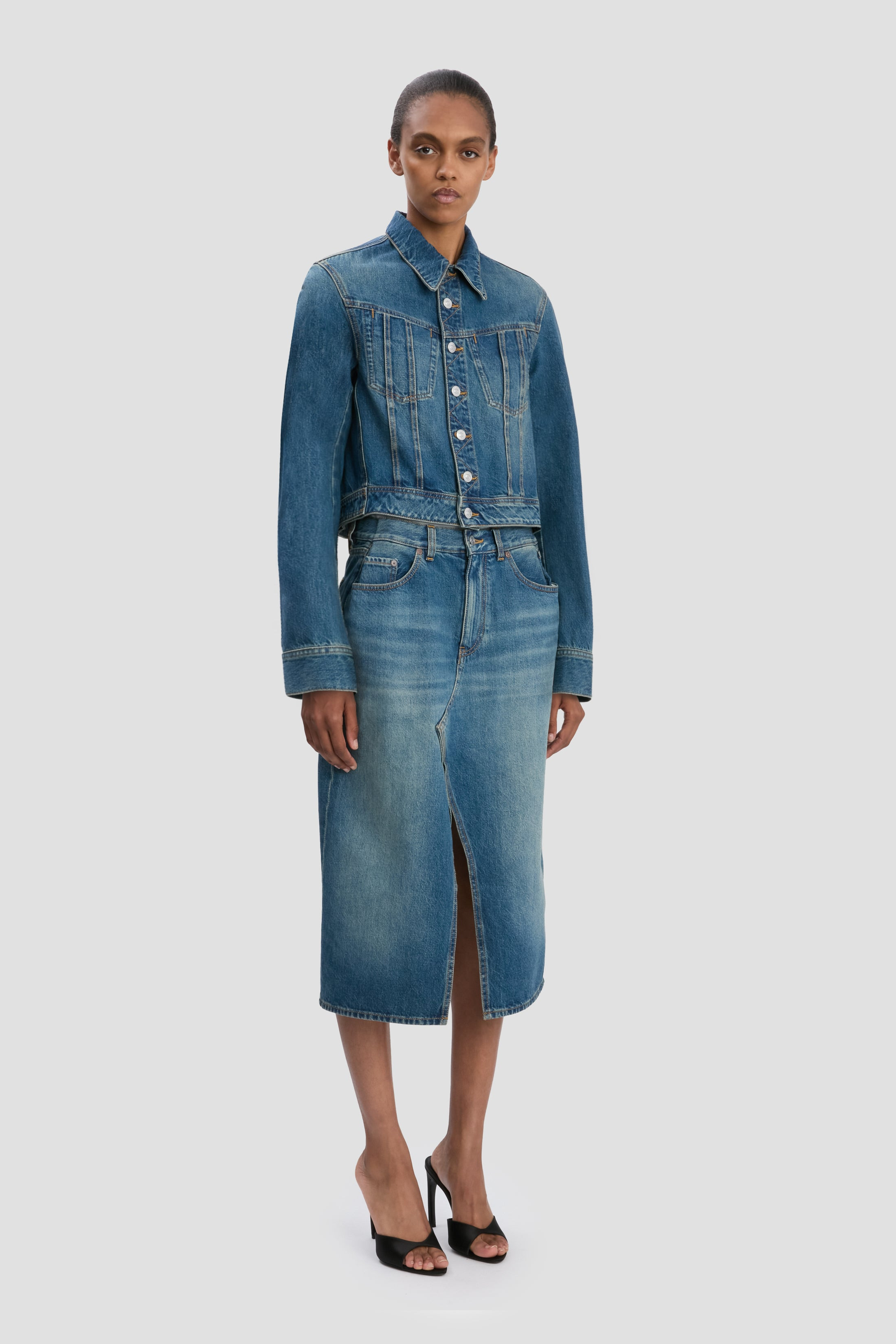 Denim Jacket In Mid Blue Wash - 4