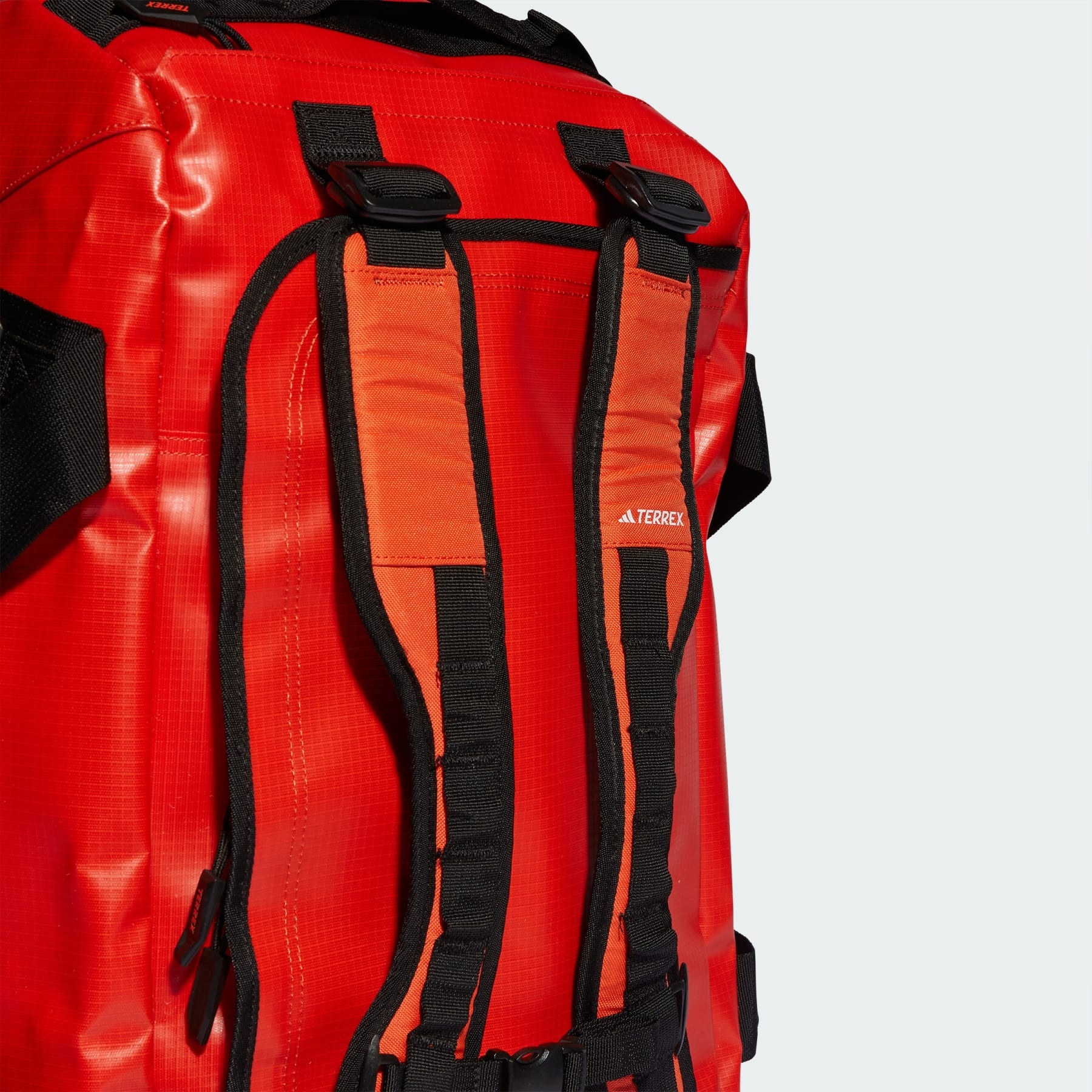 Terrex RAIN.RDY Expedition Duffel Bag Medium - 70L - 6