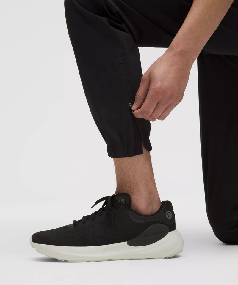 Pace Breaker Jogger *Regular 6