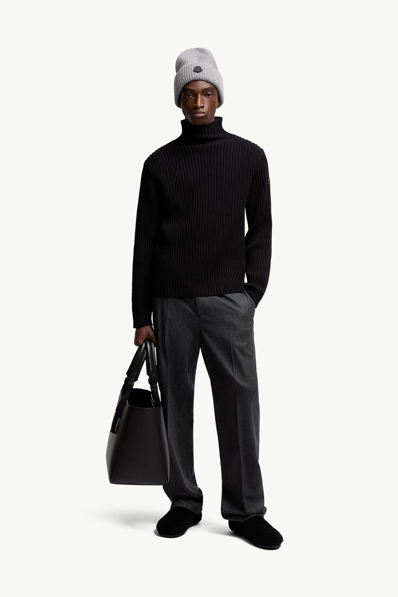 Moncler Wool & Cashmere Turtleneck Sweater outlook