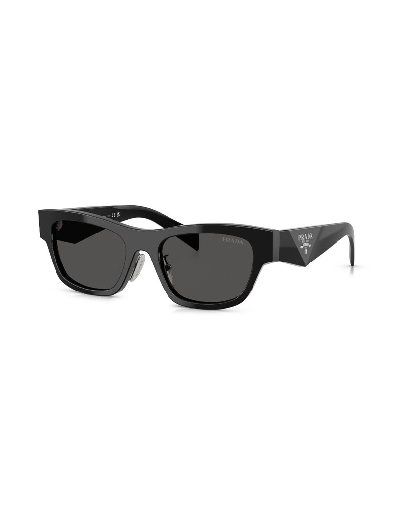 Prada geometric-frame sunglasses outlook