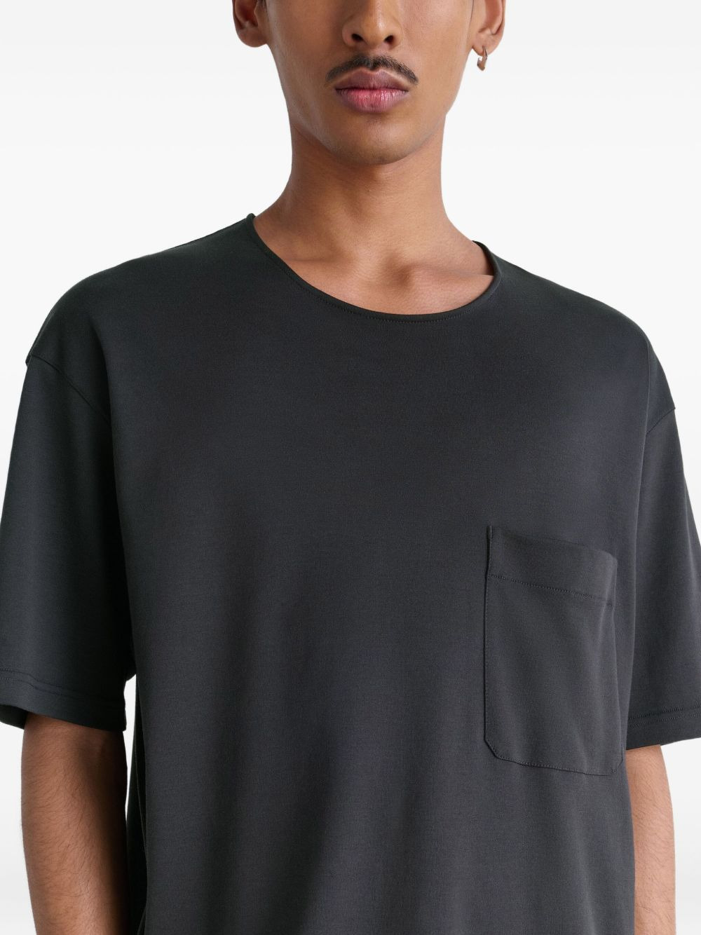 patch-pocket crewneck T-shirt - 4