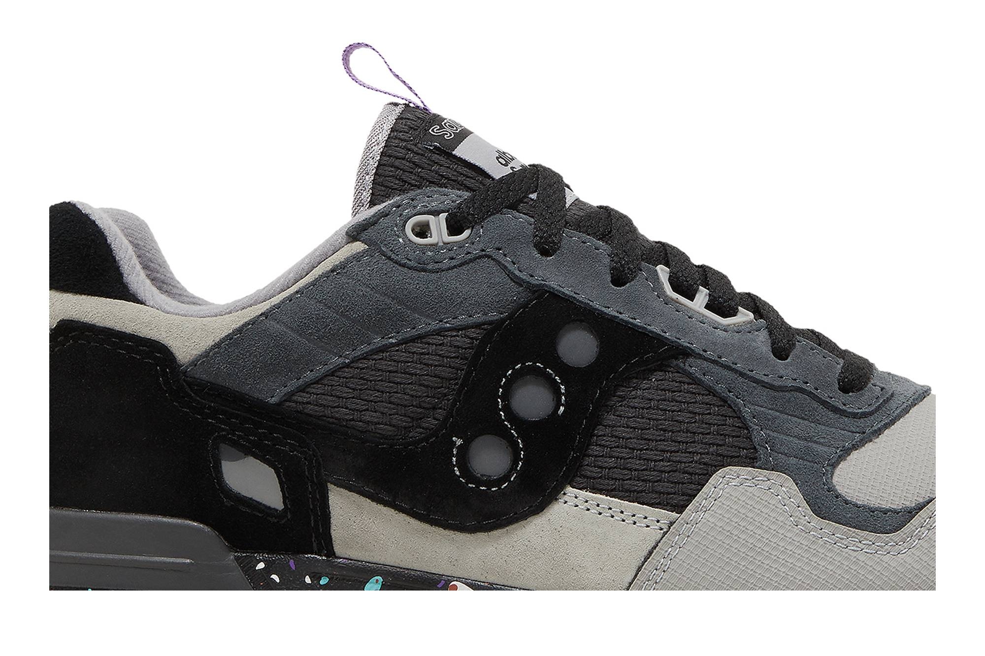 Albino & Preto x Shadow 5000 'Jiujitsu' - 2