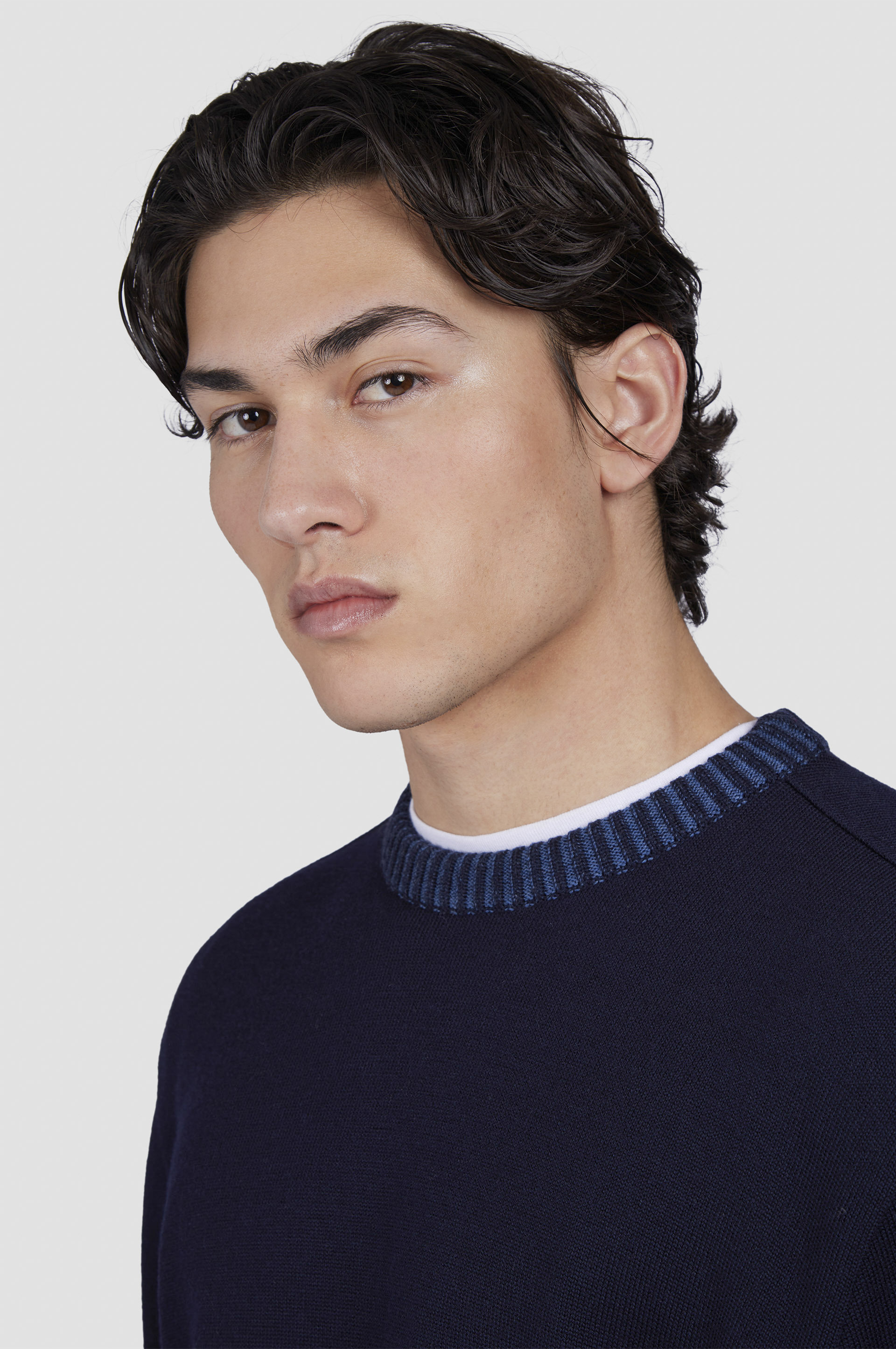SOFT COOL TOUCH WOOL CREWNECK SWEATER - 4