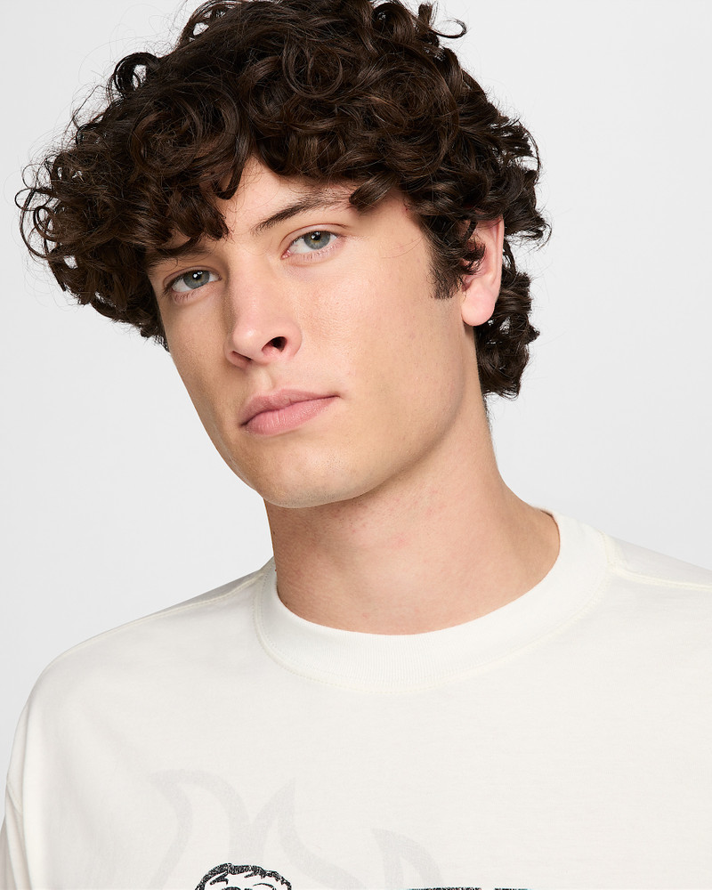Nike Sportswear Men's Max90 T-Shirt 3