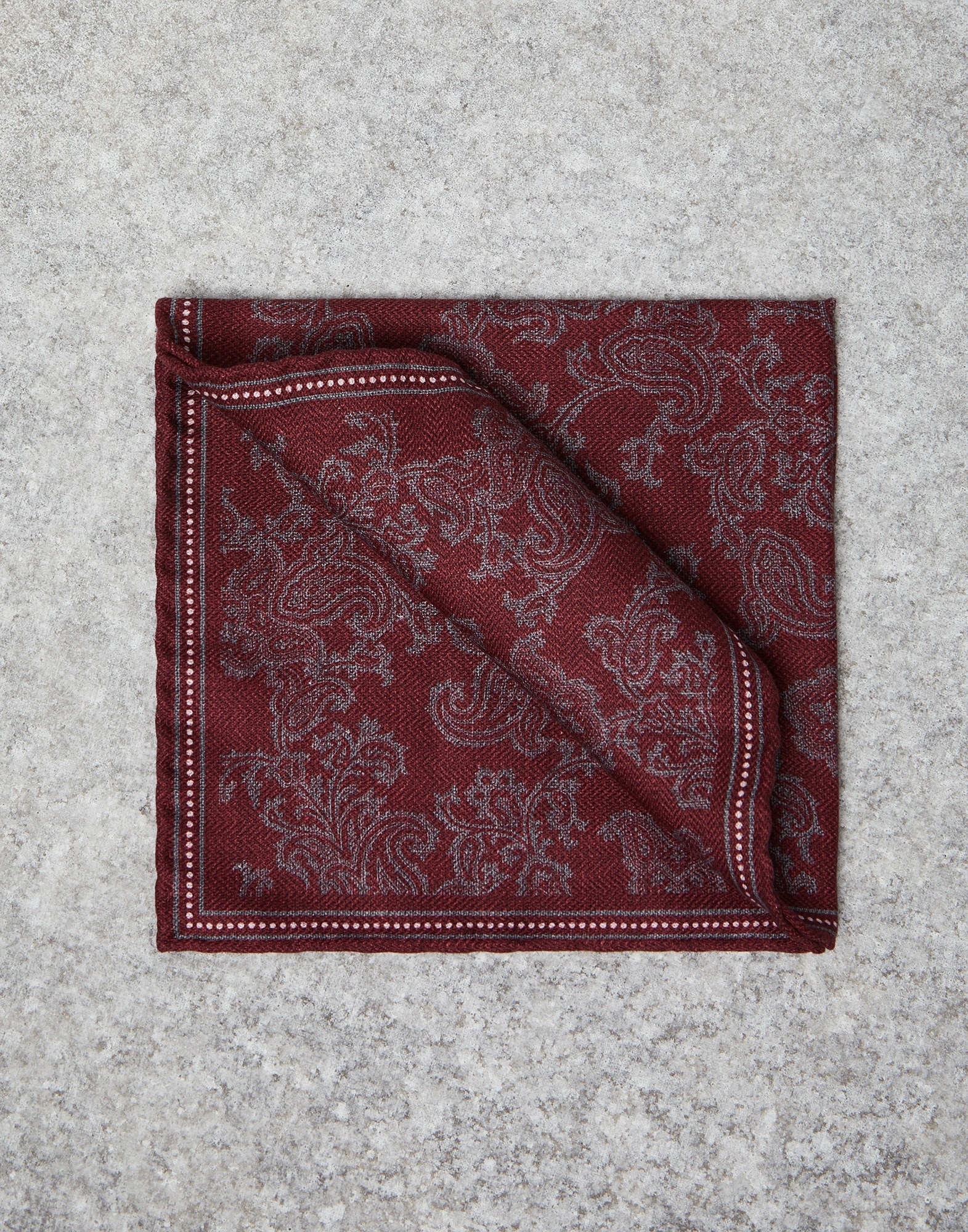 Silk pocket square with paisley design - 1