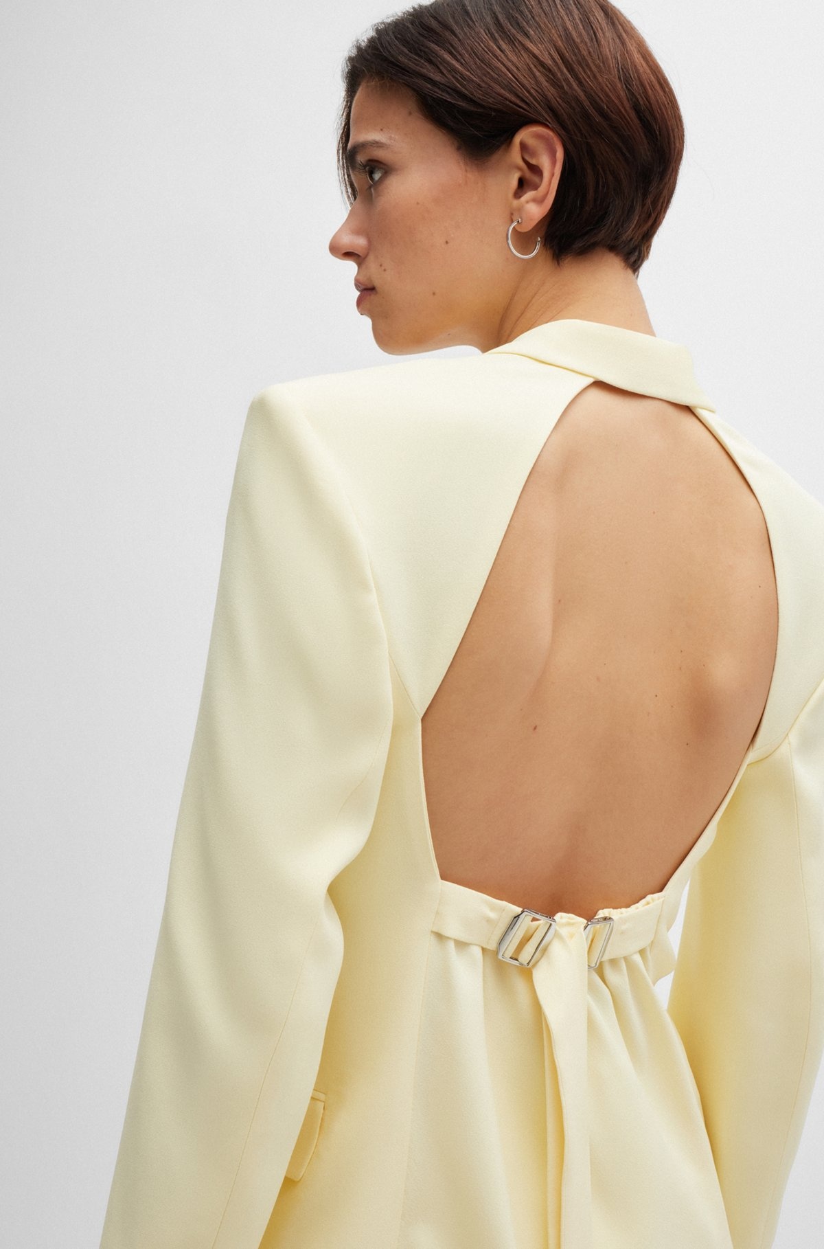 OVERSIZE-FIT JACKET WITH ADJUSTABLE OPEN BACK - 6