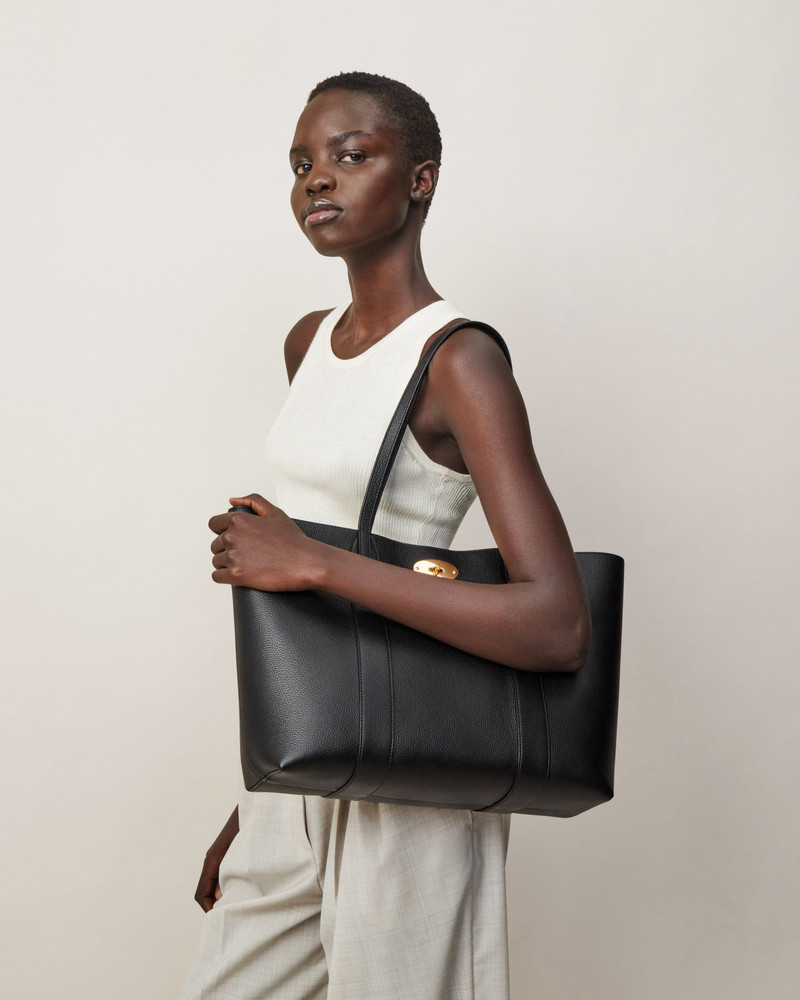 Mulberry Bayswater Tote
Black Small Classic Grain outlook
