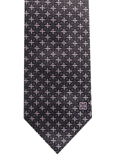 Givenchy 4G logo embroidered silk tie outlook