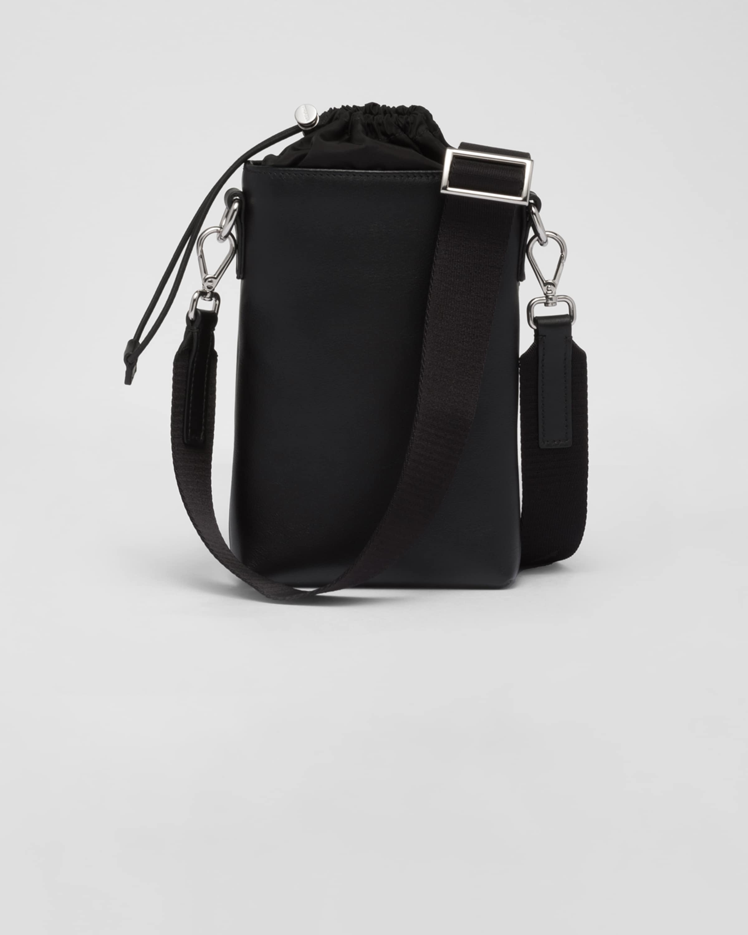 Leather smartphone case - 4