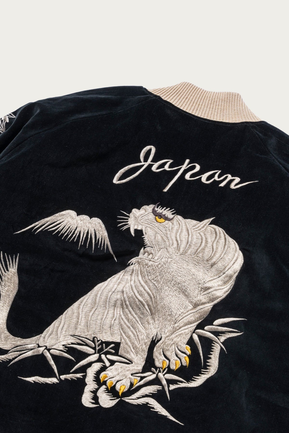 Souvenir Suka Jacket - Tiger & Eagle - 5
