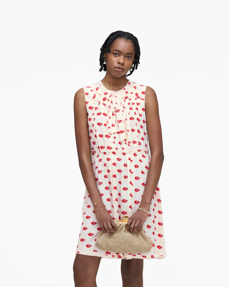 Marc Jacobs THE SUMMER WOVEN GLAM SMALL CLUTCH outlook