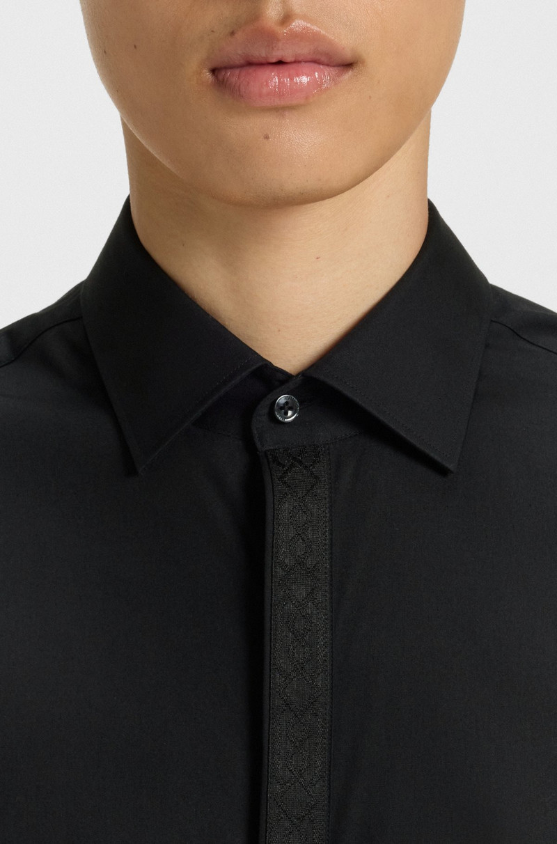 EASY-IRON SLIM-FIT SHIRT IN COTTON POPLIN 3