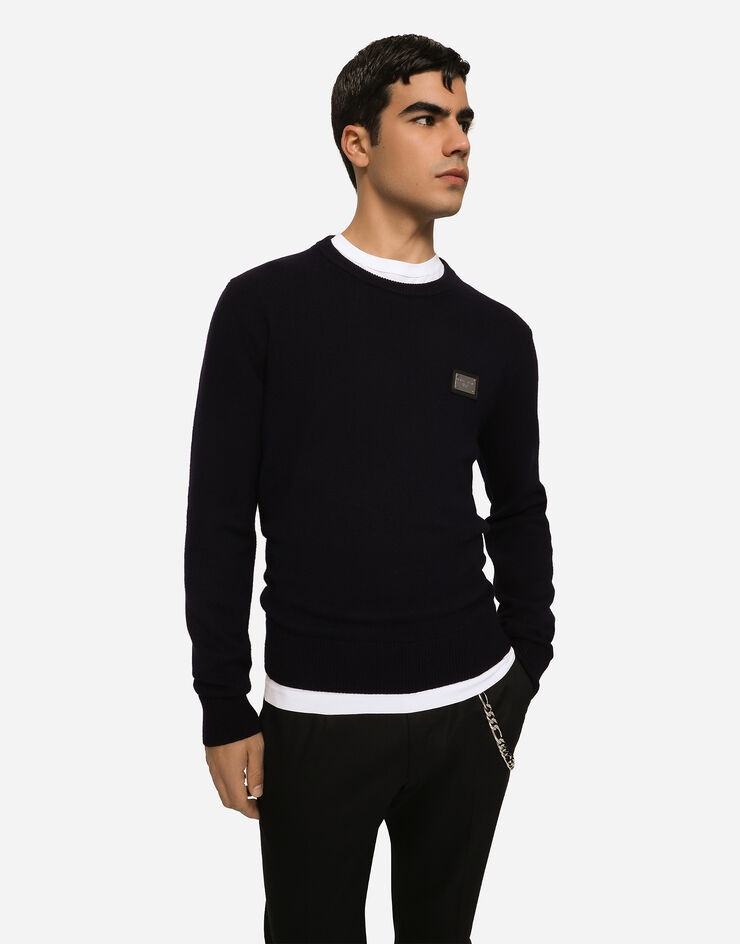 Wool round-neck sweater with branded tag - 4