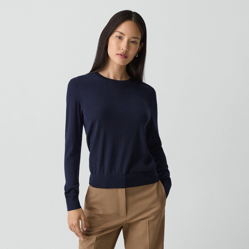 Crewneck Sweater in Regal Wool 2