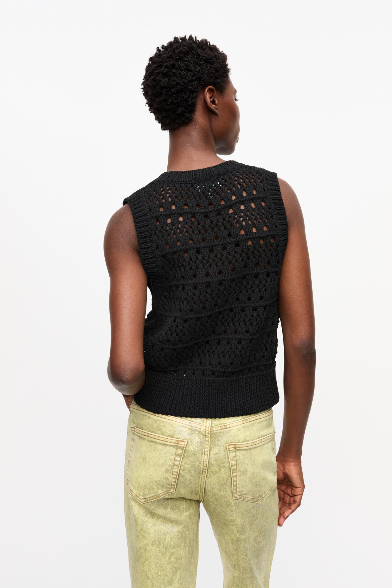 BLACK CROCHET TIE STRING VEST - 3
