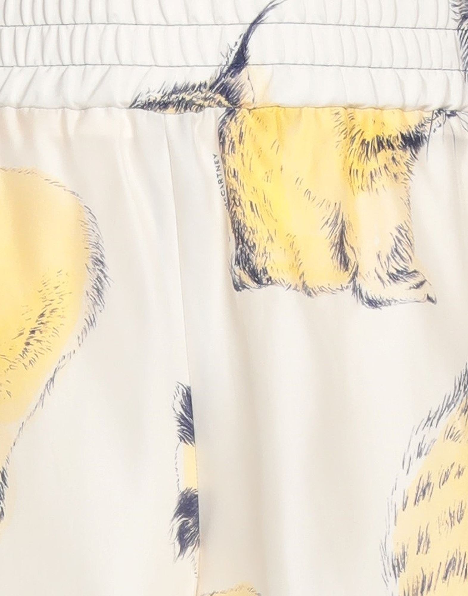 Light yellow Women's Shorts & Bermuda - 4