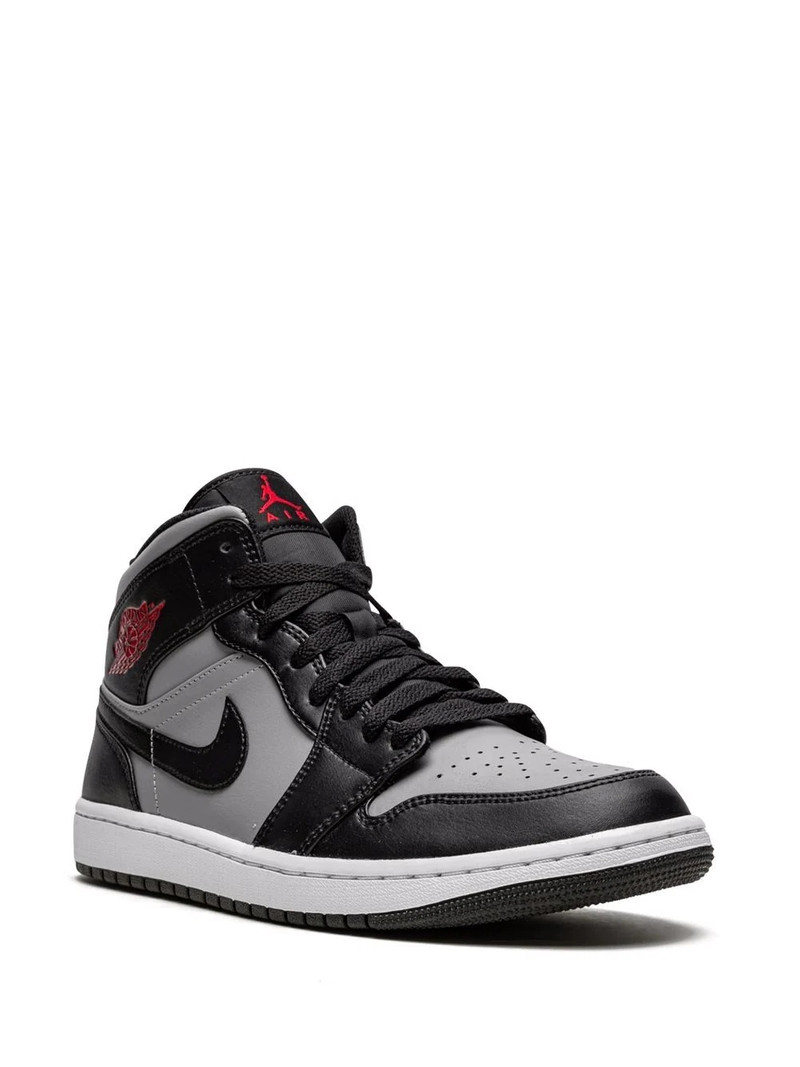 Jordan Air Jordan 1 Mid sneakers outlook