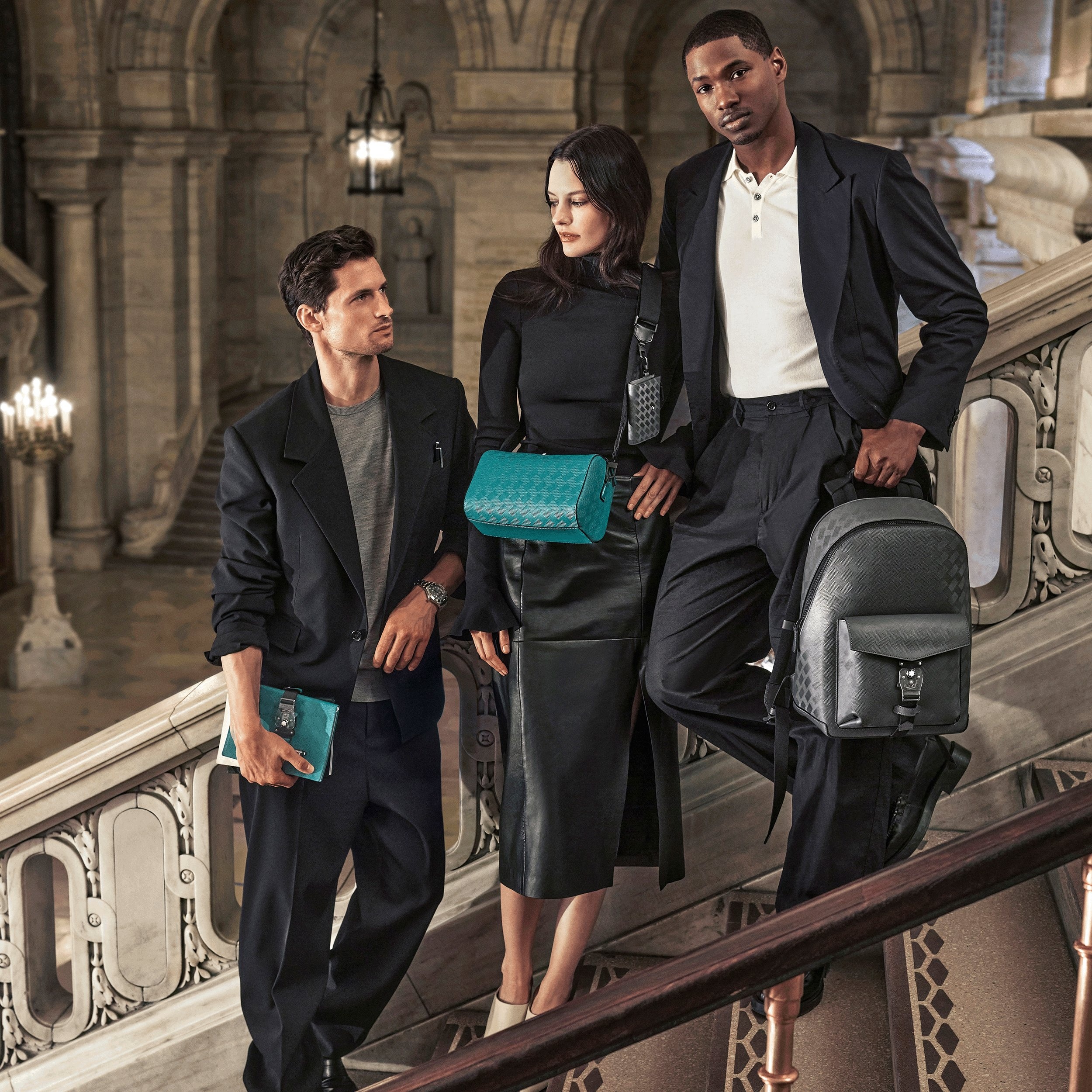Montblanc 142 bag - 11