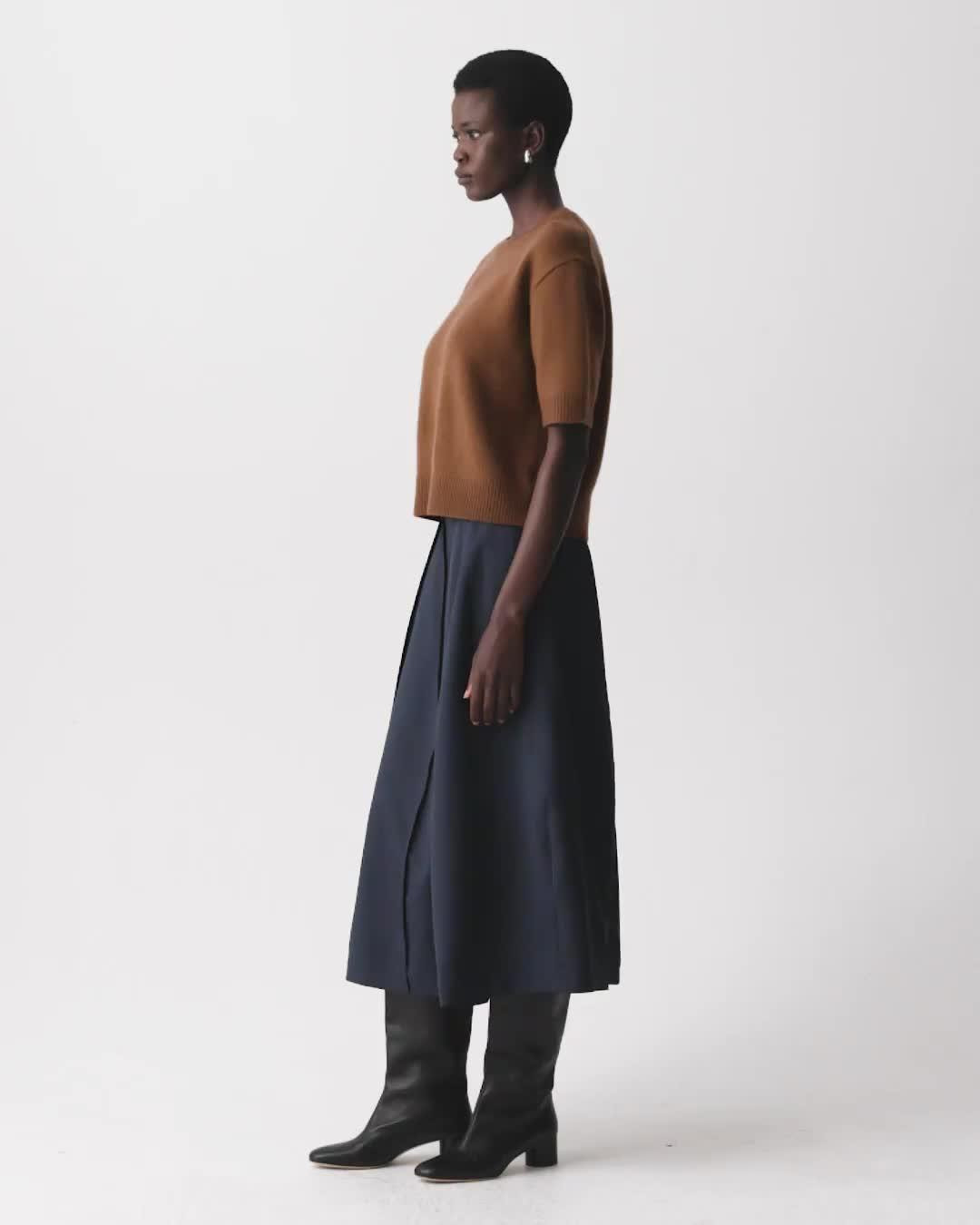 Cropped Tee in Cashmere - 7