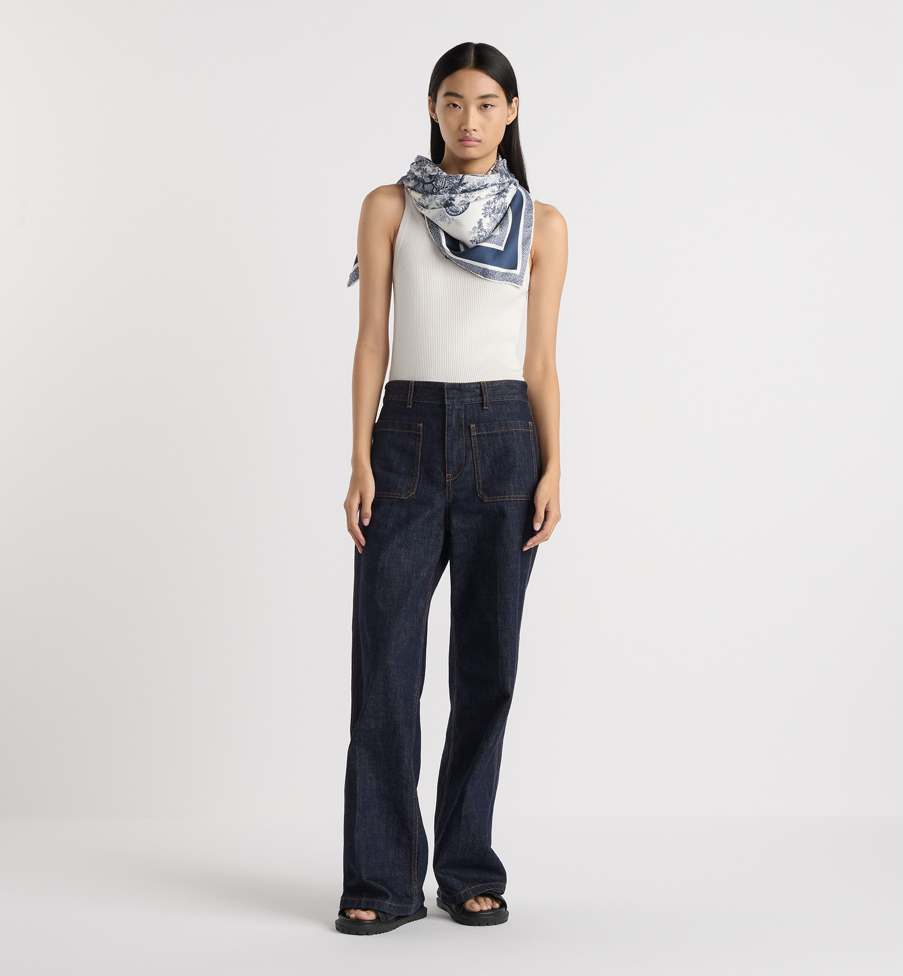 Toile de Jouy Sauvage 90 Square Scarf - 4