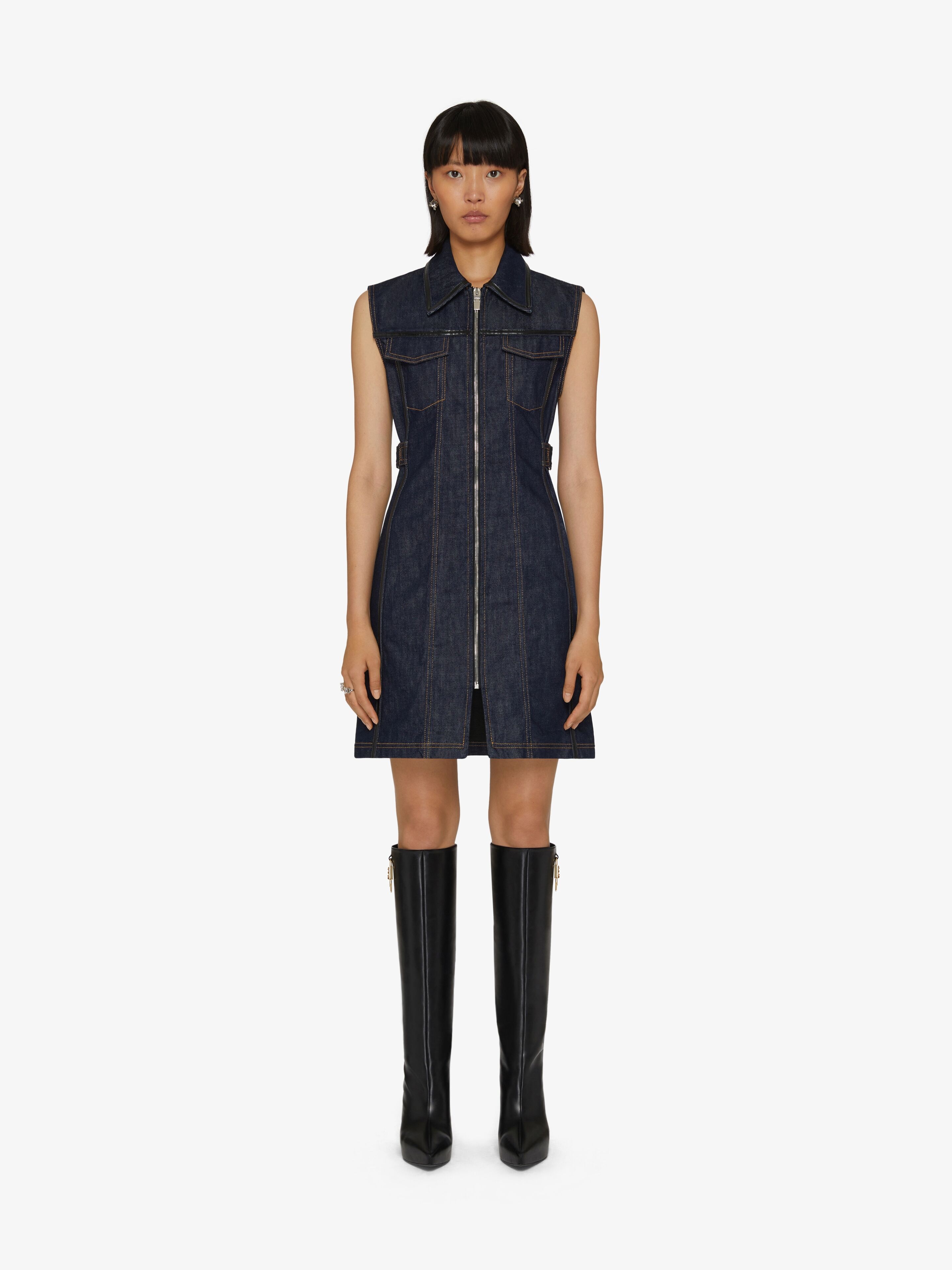 SHORT SLEEVELESS DRESS IN DENIM - 2