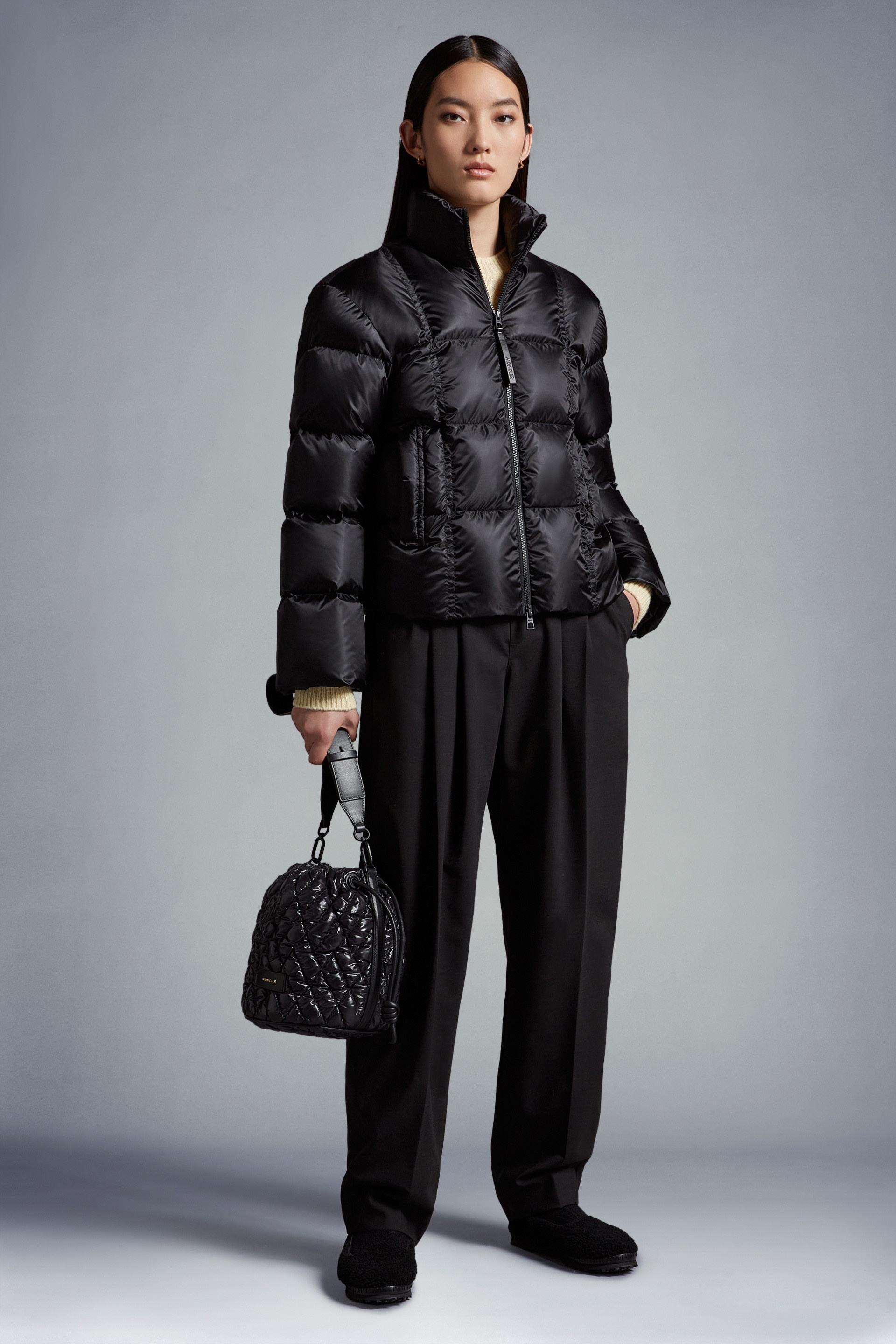 Moncler Bryone Short Down Jacket | REVERSIBLE