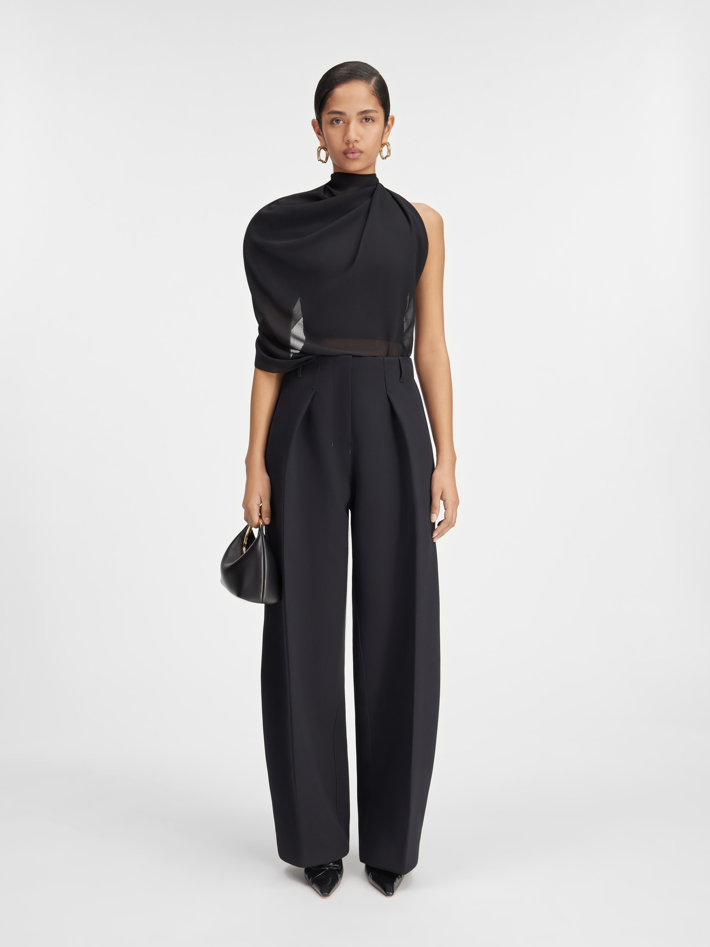 【関税込み】JACQUEMUS LE PANTALON OVALO Jacquemus Le Pantalon Ovalo Trousers | Neutrals | FARFETCH AO