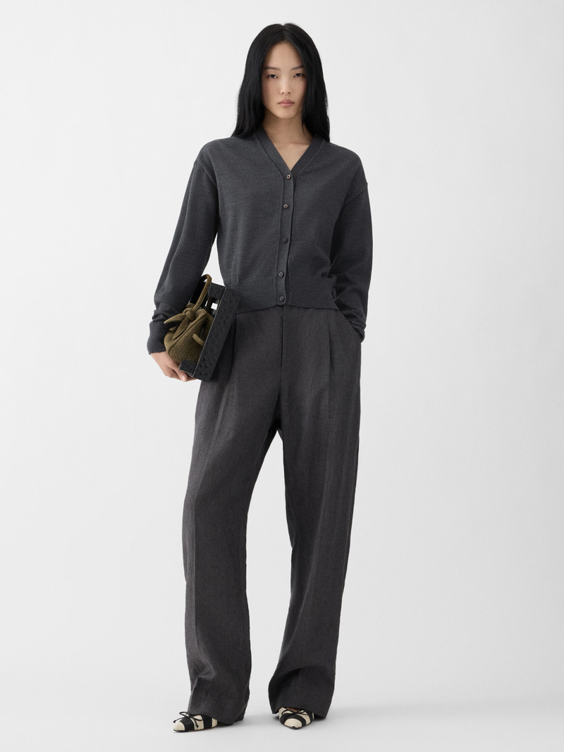 JACQUEMUS The J cardigan outlook