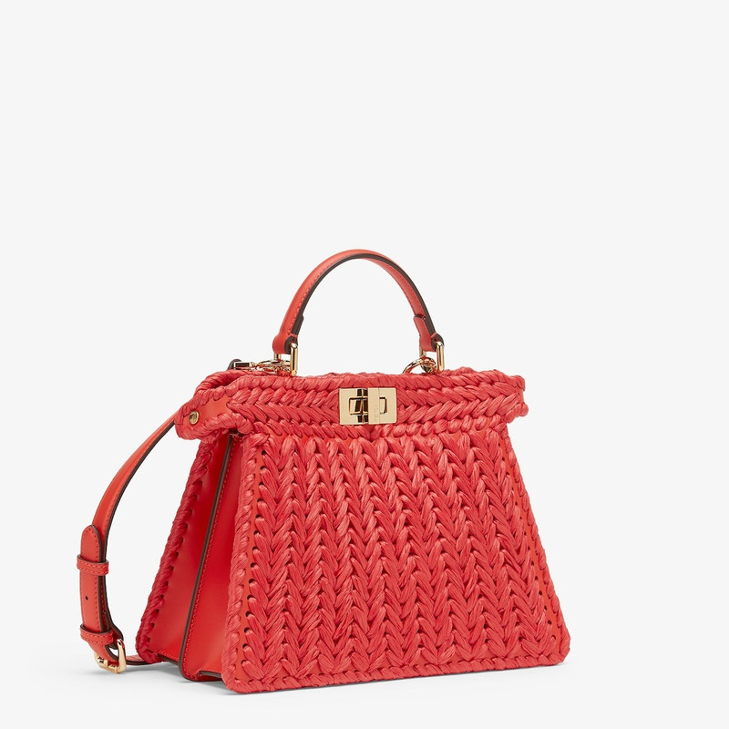 FENDI Peekaboo ISeeU Small outlook