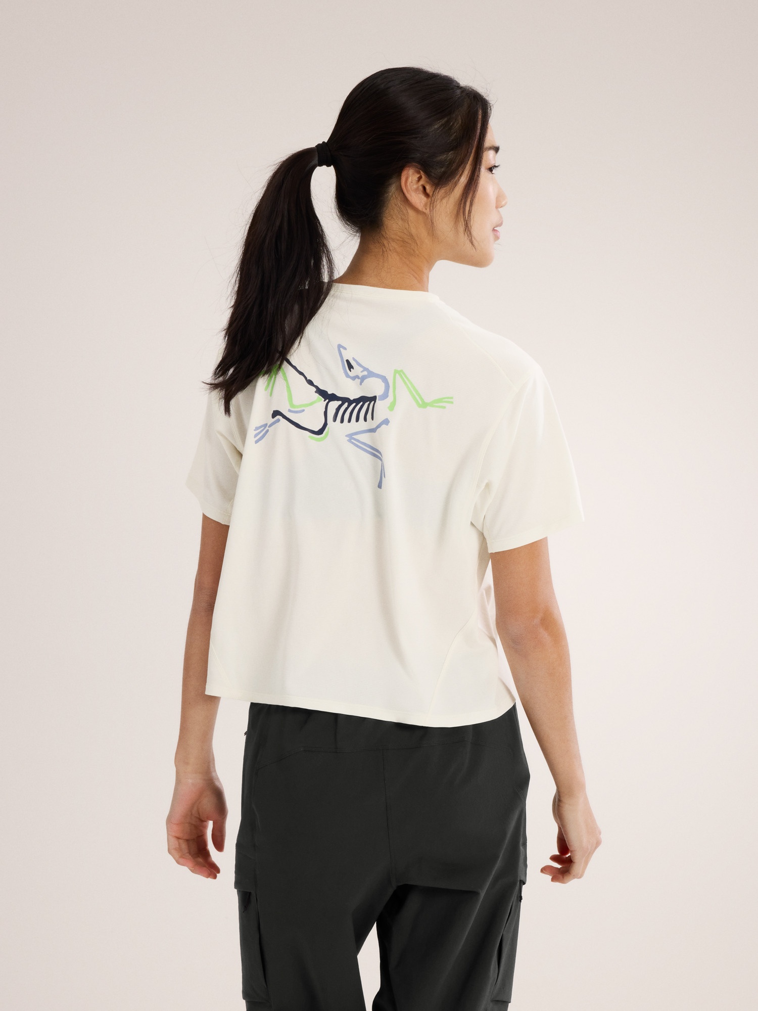 Taema Crop Logo T-Shirt - 5