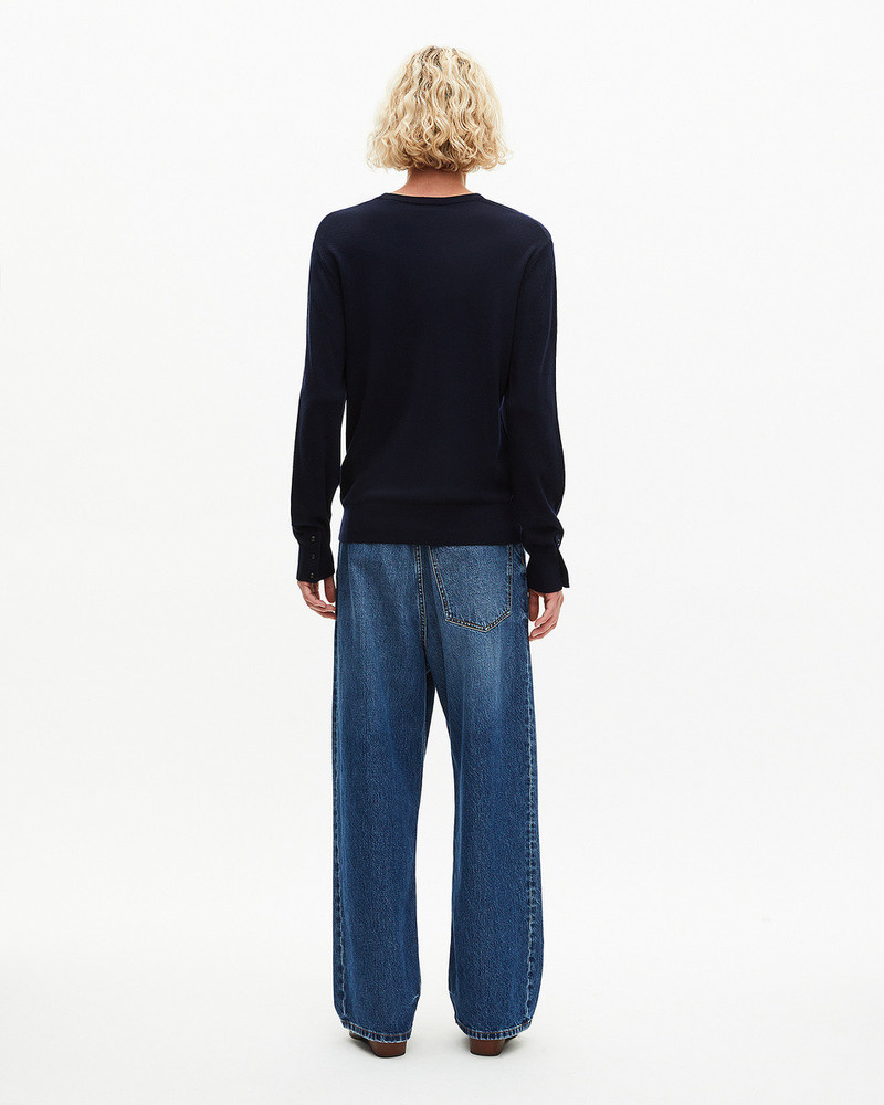 V-NECK SWEATER IN NAVY MERINO WOOL 3