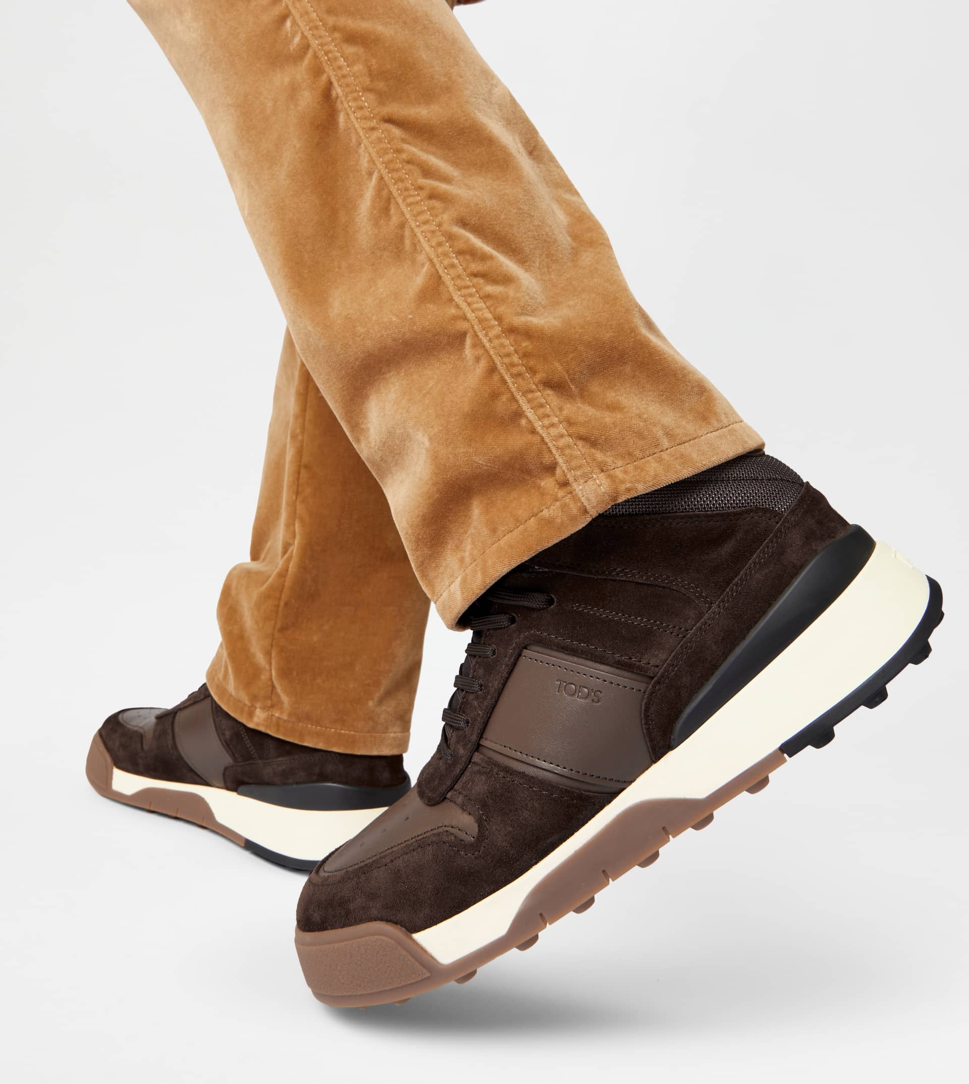 TOD'S HI-TOP SNEAKERS IN SUEDE AND SMOOTH LEATHER - BROWN - 2