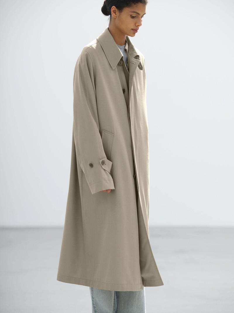 LIGHT WOOL MAX GABARDINE COAT 3