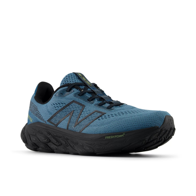 New Balance Fresh Foam X 880v14 GORE-TEX® outlook